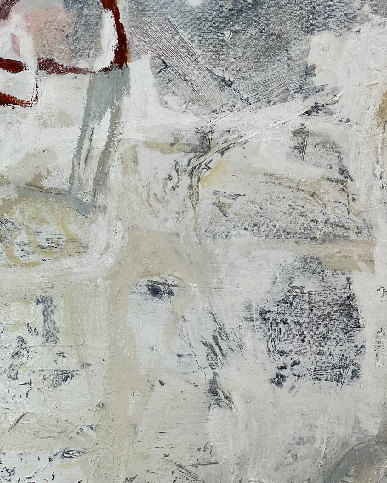 somewhere between detail